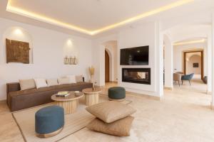 Et sittehjørne på Ksar Char-Bagh Small Luxury Hotels