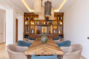 Et sittehjørne på Ksar Char-Bagh Small Luxury Hotels