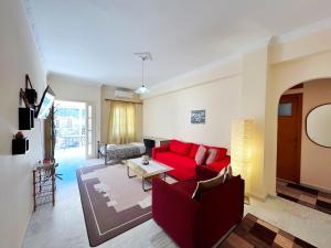 A seating area at Leonidio Apartment Maria