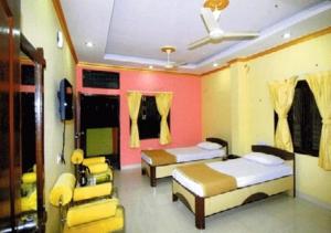 Gallery image of Hotel Eashwar Residency By WB Inn in Hyderabad
