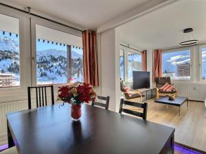 Appartement La Plagne, 3 pièces, 4 personnes - FR-1-455-47の見取り図または間取り図