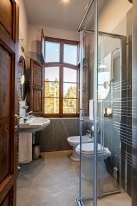 A bathroom at Hotel Villa Maya