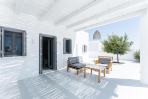 Posedenie v ubytovaní Philosophia Luxury Villa