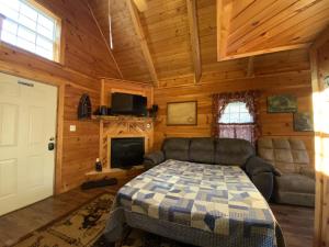 Gallery image of Misty Mountain Cabin in Gatlinburg