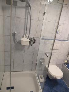 Koupelna v ubytování Traumblick + 13 fotografií