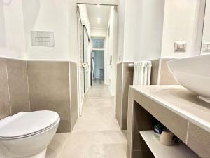 A bathroom at PALAZZO LA ZAGARA