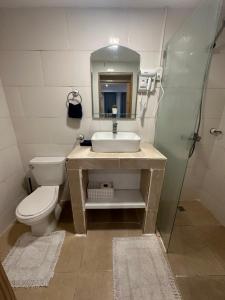 Ένα μπάνιο στο Noe Hotel Punta Cana