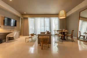 TV a/nebo společenská místnost v ubytování Madisson Boutique Hotel Cartagena