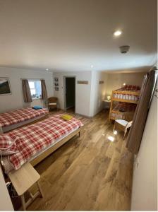 Gallery image of Lochhournhead B&B & Tea Room in Invergarry