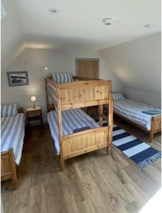 Gallery image of Lochhournhead B&B & Tea Room in Invergarry