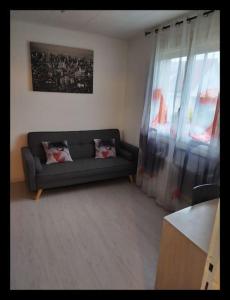 Fotografia z galérie ubytovania COSY HOME - Wifi - Paris/Orly - Accès 24/24 v destinácii Sainte-Geneviève-des-Bois