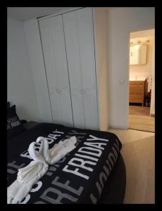 Fotografia z galérie ubytovania COSY HOME - Wifi - Paris/Orly - Accès 24/24 v destinácii Sainte-Geneviève-des-Bois