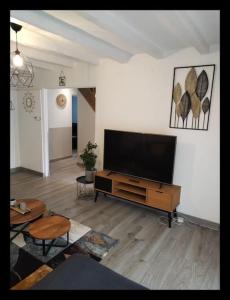 Fotografia z galérie ubytovania COSY HOME - Wifi - Paris/Orly - Accès 24/24 v destinácii Sainte-Geneviève-des-Bois