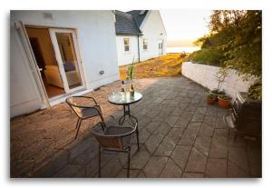 Balkón nebo terasa v ubytování Cosy self contained cottage with stunning views