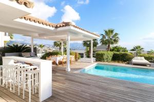 Fotografia z galérie ubytovania Atalaya villa with fantastic views v destinácii Estepona