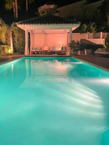 Fotografia z galérie ubytovania Atalaya villa with fantastic views v destinácii Estepona