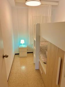 Łóżko lub łóżka w pokoju w obiekcie Apartamento Fuengirola beach
