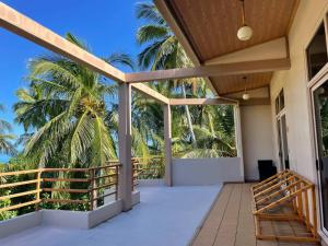 Balkón nebo terasa v ubytování Finolhu Beach Guest House