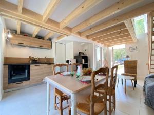 Gallery image of Maison calme avec jardin privé, 4 couchages, proche de La Baule - FR-1-245-176 in Saint-André-des-Eaux