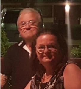 a man and a woman with their faces painted at Calicanto House & Pool in Torrent