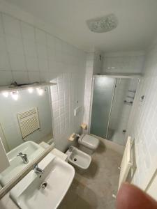 A bathroom at Residenze BepiLù