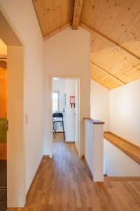 Foto dalla galleria di Swiss Alps View Apartment - contactless self check-in a Thun