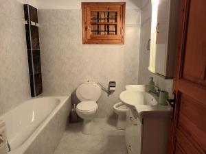Kúpeľňa v ubytovaní Georgia House Portaria