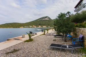Fotografie z fotogalerie ubytování Adria Maja apartmani Luka Dubrava v destinaci Putniković
