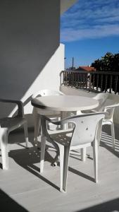 Balkón nebo terasa v ubytování Turyva Tarongers 1 - Modern 1-Bedroom Apartment Near the Beach, Costa del Azahar