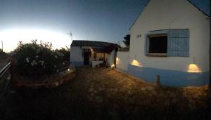 Zdjęcie z galerii obiektu Encanto Rural con Jardín privado y Chimenea w mieście Facinas