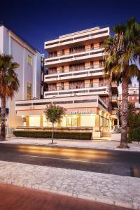 Foto da galeria de Hotel Continental em San Benedetto del Tronto