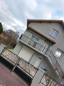 Balkón alebo terasa v ubytovaní Famille House 201