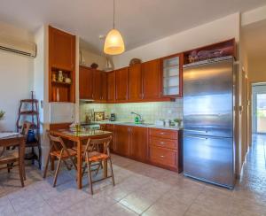 Η κουζίνα ή μικρή κουζίνα στο Elena's Apartment +19 φωτογραφίες