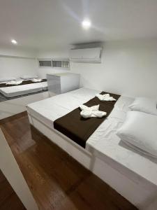 Afbeelding uit fotogalerij van ARJ Property Rental in Paringao La Union in Bauang