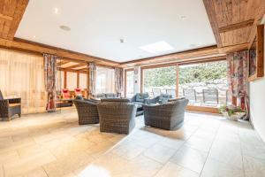 Posezení v ubytování Dorfresort Kitzbühel by ALPS RESORTS