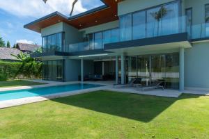 Φωτογραφία από το άλμπουμ του Laguna homes σε Thalang