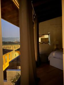 A bed or beds in a room at La casa di Angelina