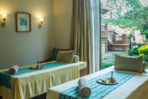 Ένα ή περισσότερα κρεβάτια σε δωμάτιο στο Hyatt Regency Kathmandu