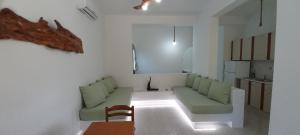 A seating area at Leros Eleonas ApartmentS
