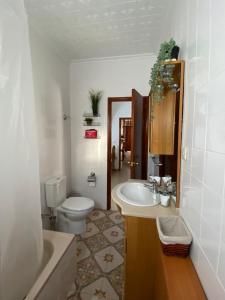 ห้องน้ำของ Vivienda rural Mogón - Los Senderos