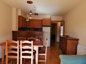 Kuchyň nebo kuchyňský kout v ubytování Apartamento muy espacioso y luminoso Erta 5