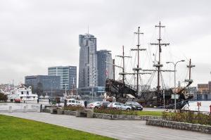Widok na miasto Gdynia z tego apartamentu
