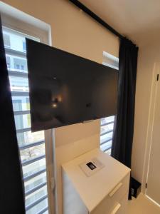 Μια τηλεόραση ή/και κέντρο ψυχαγωγίας στο Appartement S2