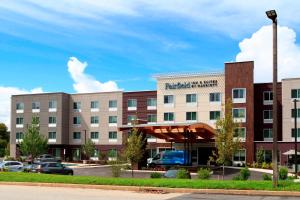 a rendering of a hotel in a parking lot at Fairfield Inn & Suites by Marriott Philadelphia Valley Forge/Great Valley in Berwyn