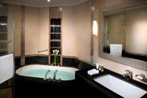 Fotografie z fotogalerie ubytování Dead Sea Marriott Resort & Spa v destinaci Sowayma