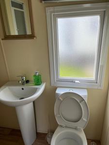 Gallery image of CW41 St Osyth Beach Holiday Park Essex in Saint Osyth