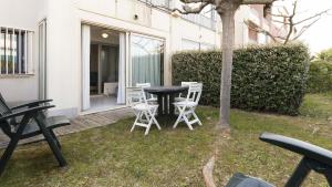 Fotografia z galérie ubytovania Santa Monica 2- 165- Appart loggia jardin- 4 pers v destinácii Cap d'Agde