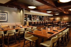 Restaurace v ubytování Minneapolis Marriott Northwest