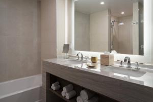 Um banheiro em JW Marriott Orlando Bonnet Creek Resort & Spa