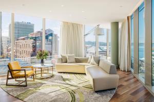 Posezení v ubytování The Tasman, a Luxury Collection Hotel, Hobart